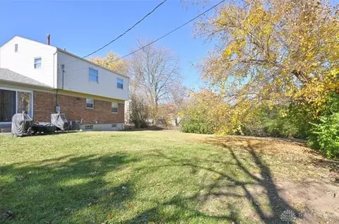 10201 Crestland Ct, Colerain Township, OH 45251 photo 8