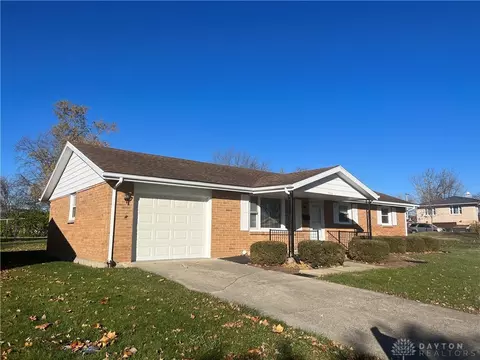 220 S 1st St, Union City, OH 45390
