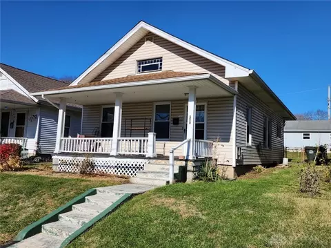 328 E 3rd St, Xenia, OH 45385