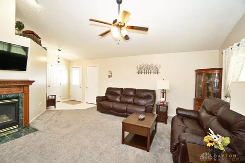 24 Arrowhead Dr, Amelia, OH 45102 photo 5