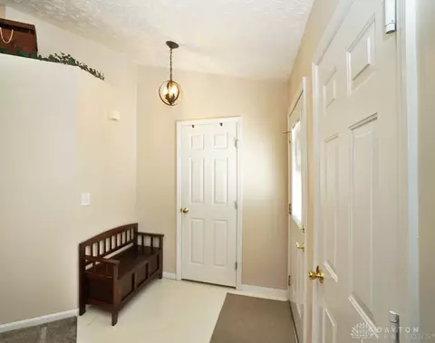 24 Arrowhead Dr, Amelia, OH 45102 photo 4