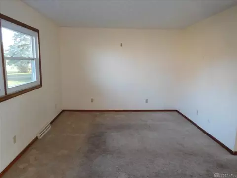 3659 Folk Ream Rd, Springfield, OH 45502 photo 5