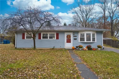 5569 Mayville Dr, Dayton, OH 45432