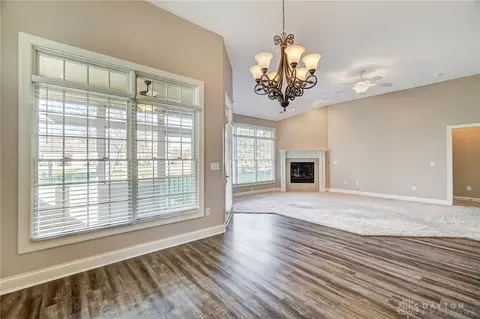 1465 Lantern Ln, Troy, OH 45373 photo 10