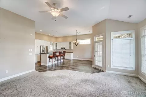 1465 Lantern Ln, Troy, OH 45373 photo 8