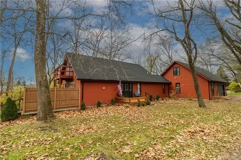 3544 N Creek Dr, Greenville, OH 45331