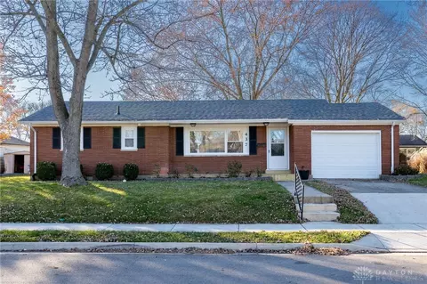 437 Harrison Ave, Bradford, OH 45308