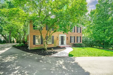 9698 Ash Ct, Blue Ash, OH 45242 photo 10