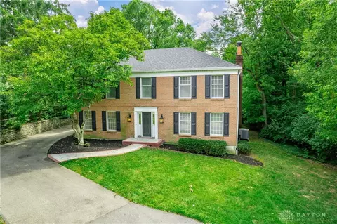 9698 Ash Ct, Blue Ash, OH 45242