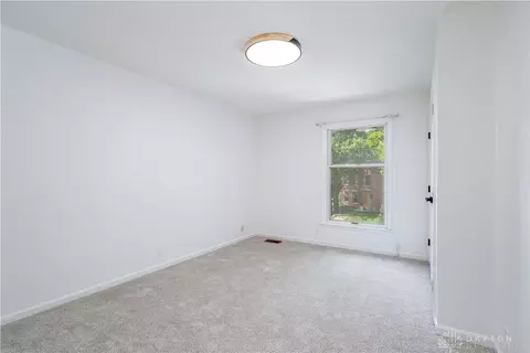9698 Ash Ct, Blue Ash, OH 45242 photo 38