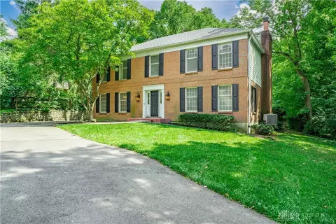 9698 Ash Ct, Blue Ash, OH 45242 photo 8