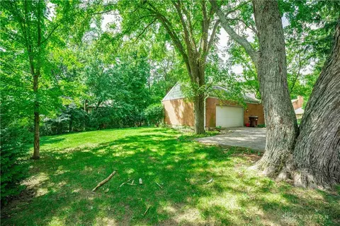 9698 Ash Ct, Blue Ash, OH 45242 photo 13