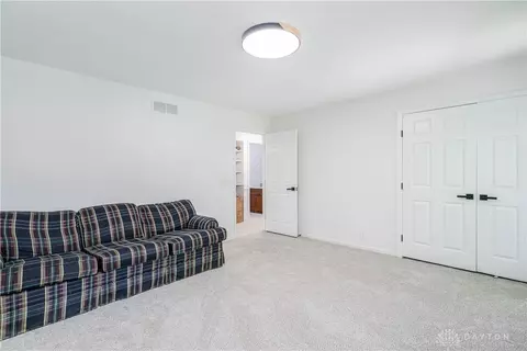 9698 Ash Ct, Blue Ash, OH 45242 photo 34