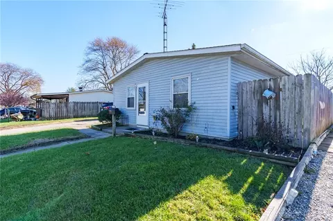 324 Prentice Dr, New Carlisle, OH 45344