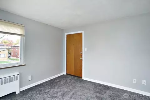 3909 E Gatewood Ln, Cincinnati, OH 45236 photo 3