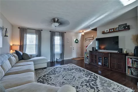 291 Cherry Laurel Ct, Maineville, OH 45039 photo 6