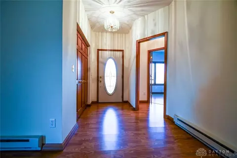 1484 Lantern Ln, Troy, OH 45373 photo 8