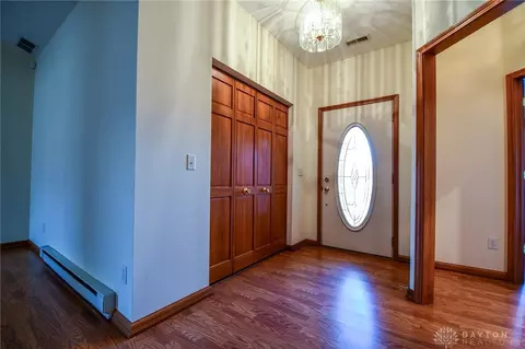 1484 Lantern Ln, Troy, OH 45373 photo 9