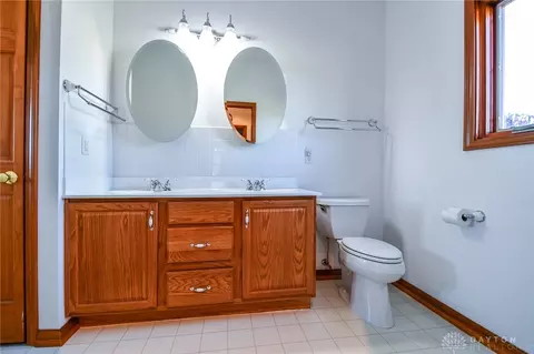 1484 Lantern Ln, Troy, OH 45373 photo 30