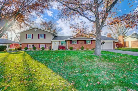 2367 Apricot Dr, Dayton, OH 45431