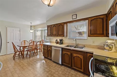 9611 Timbermill Ct, Cincinnati, OH 45231 photo 10
