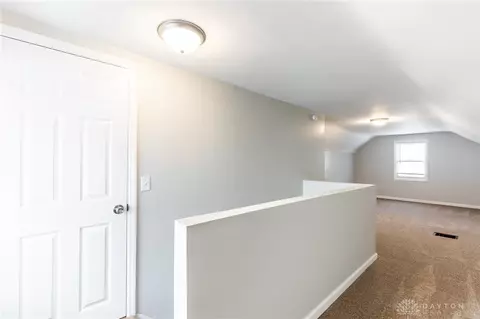 6924 Lois Dr, Cincinnati, OH 45239 photo 17