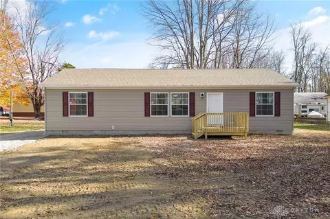 6960 Muskie Dr, Hillsboro, OH 45133