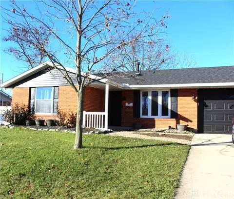 7212 Claybeck Dr, Dayton, OH 45424