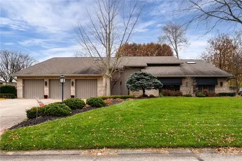 6850 Cedar Valley Ct, Dayton, OH 45414