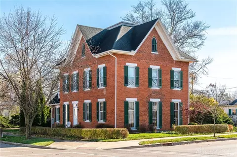 146 N Cherry St, Germantown, OH 45327