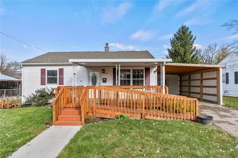 121 N Diana Ln, Fairborn, OH 45324