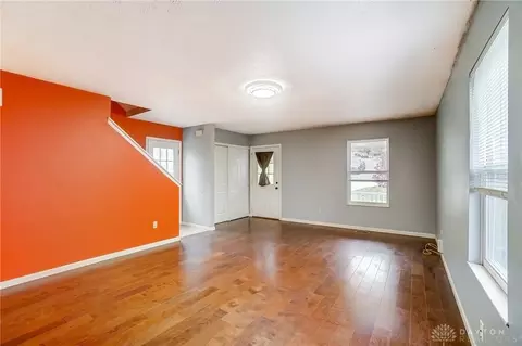 4589 Anthony Ave, Cincinnati, OH 45223 photo 3