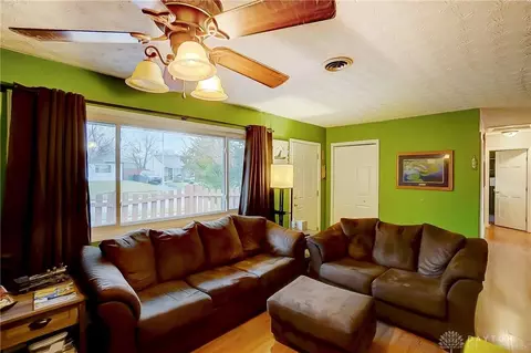2545 Midvale St, Kettering, OH 45420 photo 3