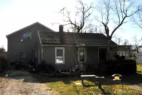 25 Poplar St, Phillipsburg, OH 45354