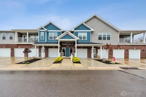 3475 Chestnut Park Ln, Cleves, OH 45002