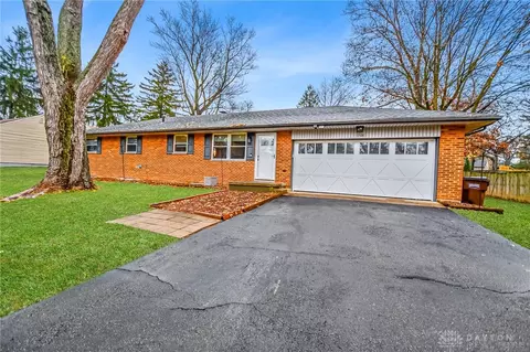 1708 Grange Hall Rd, Dayton, OH 45432