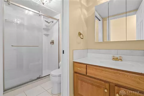 1451 Lindenhurst Dr, Centerville, OH 45459 photo 44