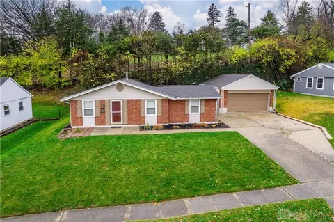 1130 Primrose Dr, Dayton, OH 45449