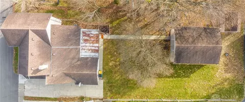 75 E Clark St, North Hampton, OH 45349 photo 35