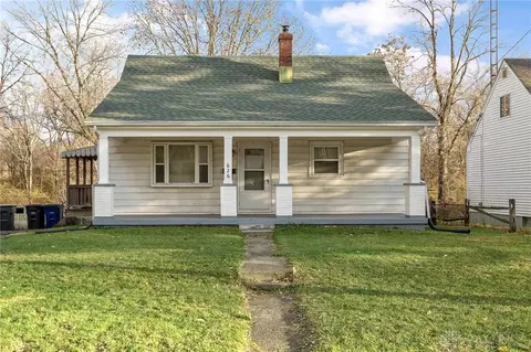 626 Fulmer Dr, Dayton, OH 45403