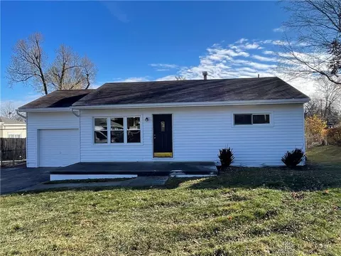 156 Mertland Ave, Dayton, OH 45431