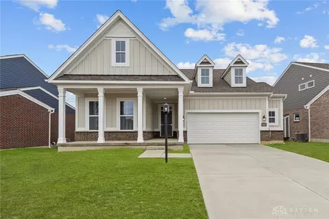503 Carleton Dr #153, Sugarcreek Township, OH 45440