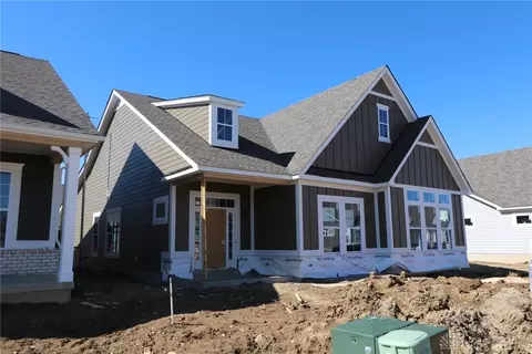 5009 Pepperwell Cir #64, Sugarcreek Township, OH 45440