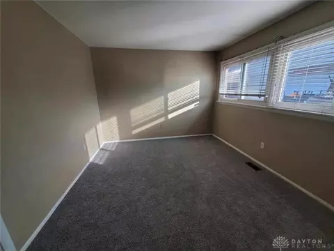 4417 Meadowcroft Rd, Dayton, OH 45429 photo 18