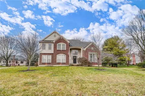 2857 Black Horse Ct, Washington Township, OH 45458