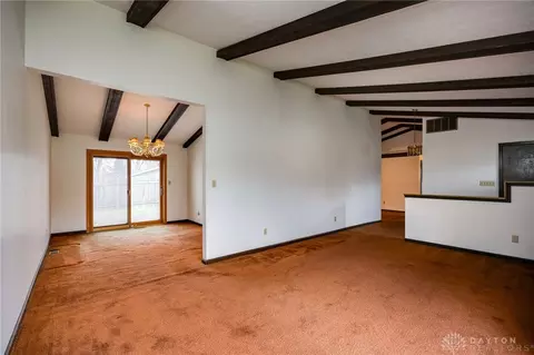2406 Portage Path, Bellbrook, OH 45305 photo 10