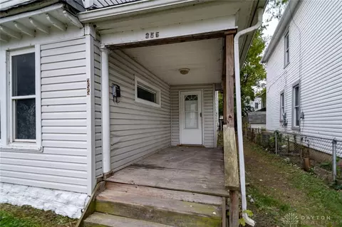355 Stanton Ave, Springfield, OH 45503 photo 5