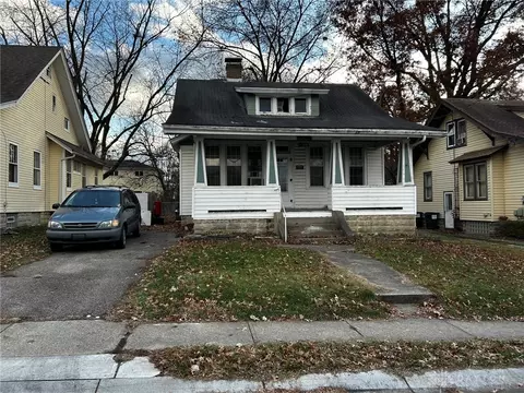 1509 Adams Rd, Springfield, OH 45231