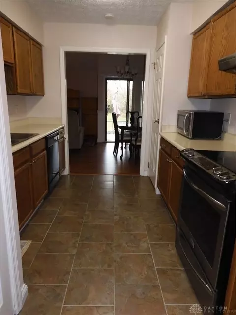 7633 Brams Hill Dr, Dayton, OH 45459 photo 24