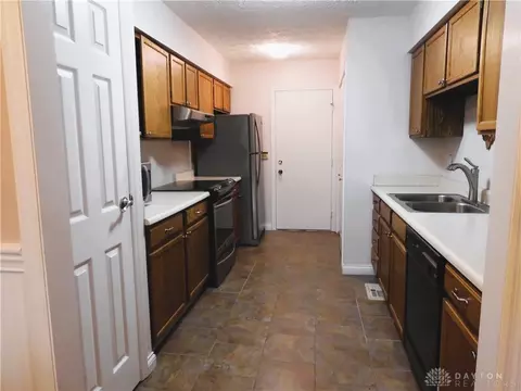 7633 Brams Hill Dr, Dayton, OH 45459 photo 21